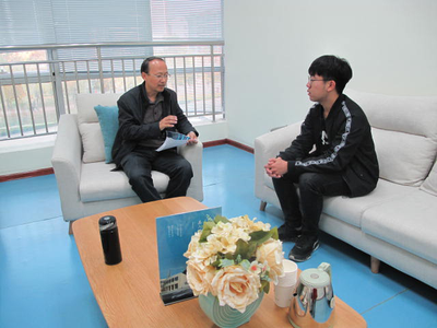 杨化林.png